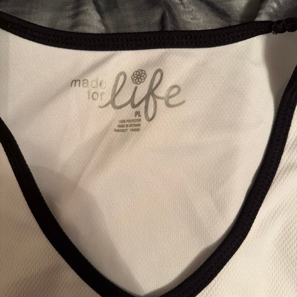 Shirt - Picture 2 of 2